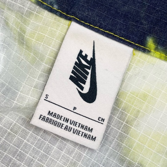 NIKE x OFF-WHITE • Black/Yellow Tie Dye Jacket - Picture 13 of 16